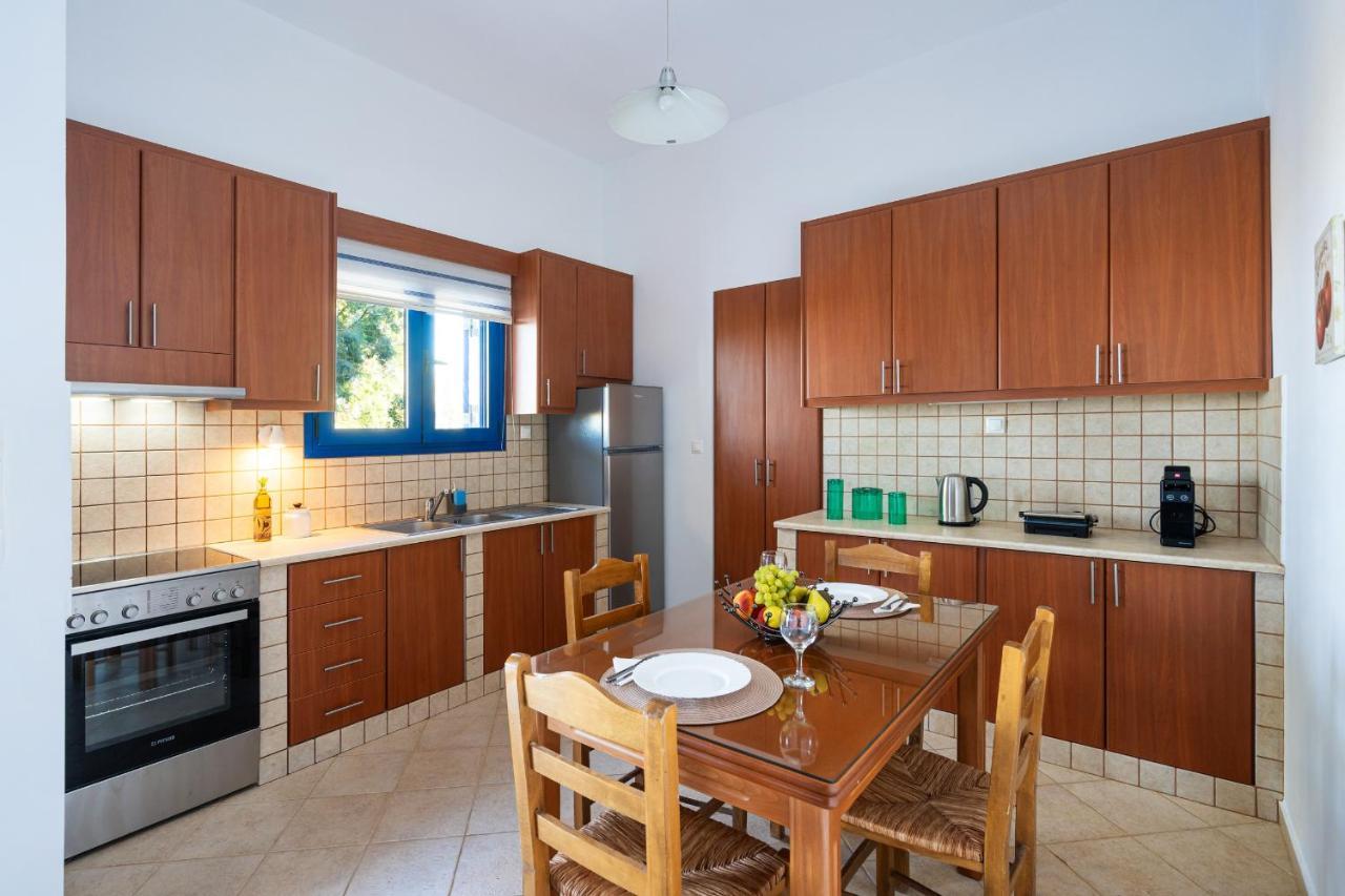 Votsalo Apartment Chametoulo